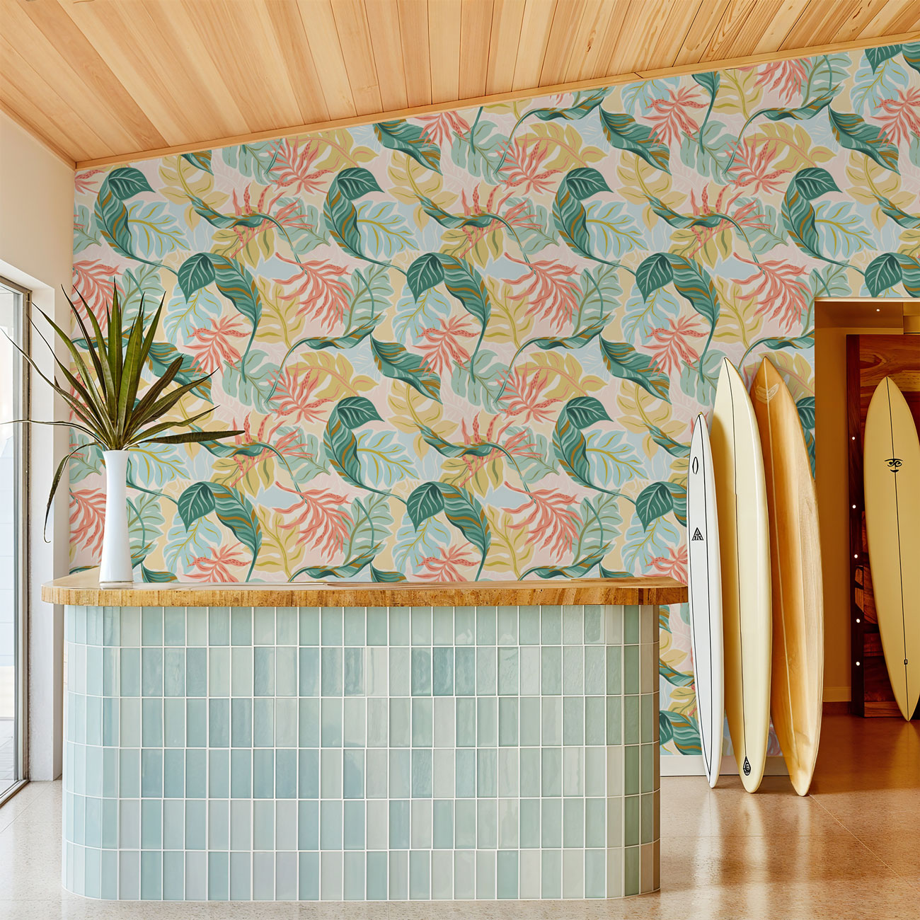 Luminous Tropics