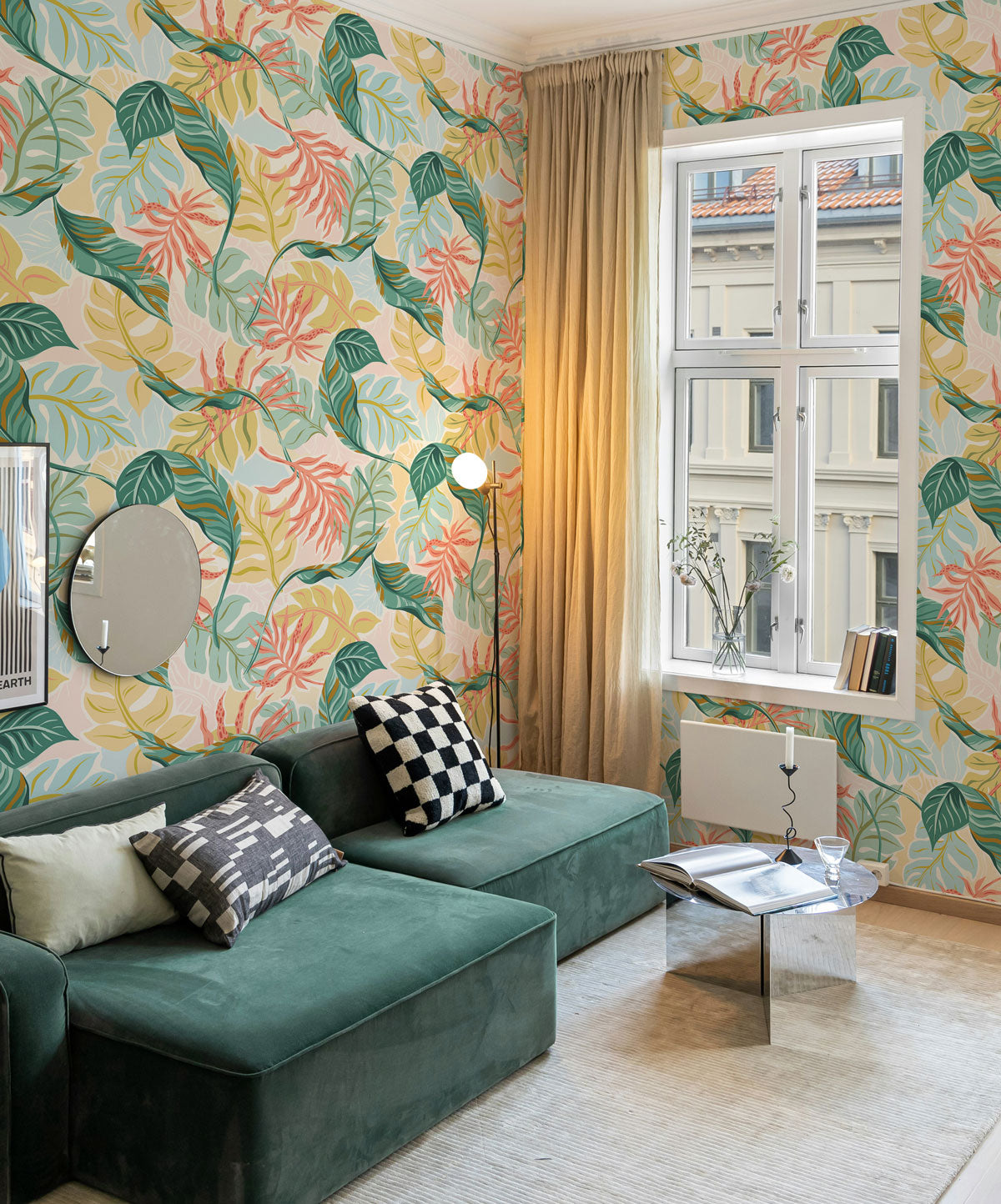 Luminous Tropics